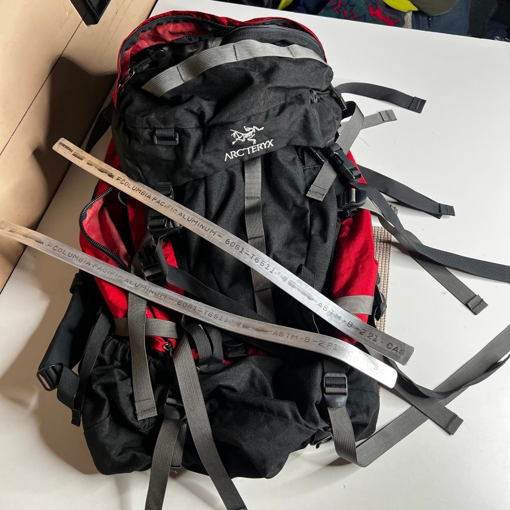 Arcteryx Bora 70 Backpack Red Black Internal Frame Hiking Trekking Pack 24in